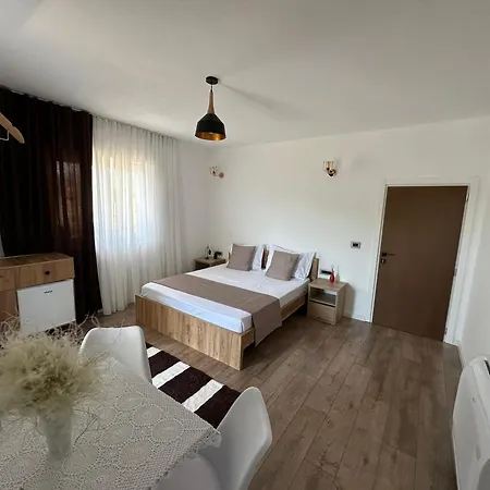 Mosaic Hotel Lini